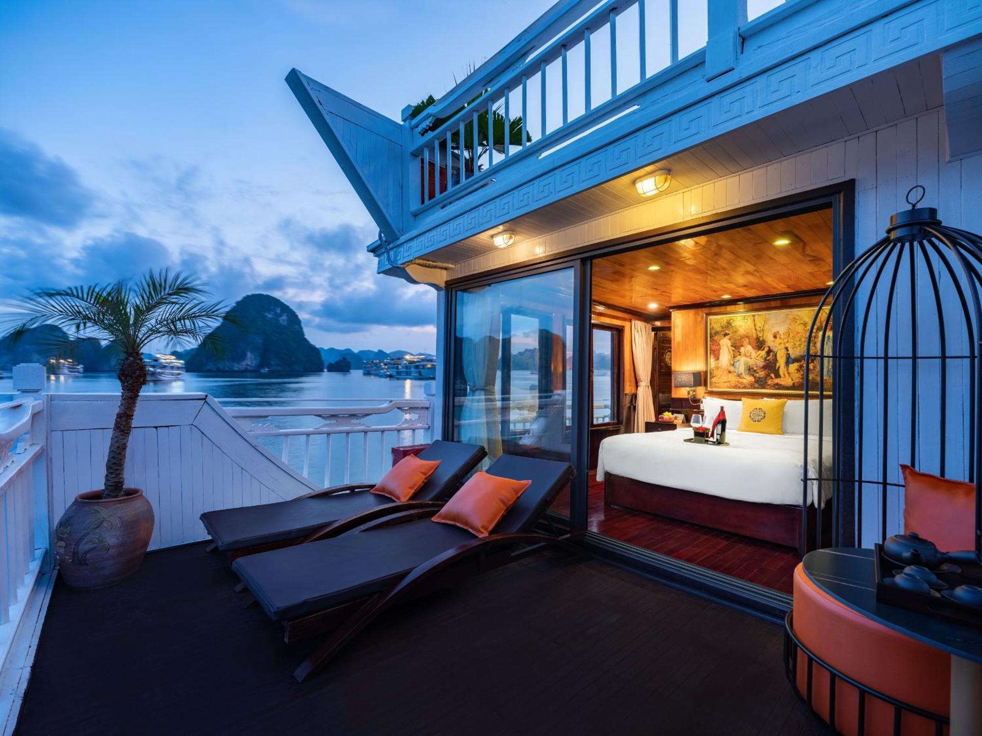 Hera Boutique Cruise Ha Long Bay Exterior foto